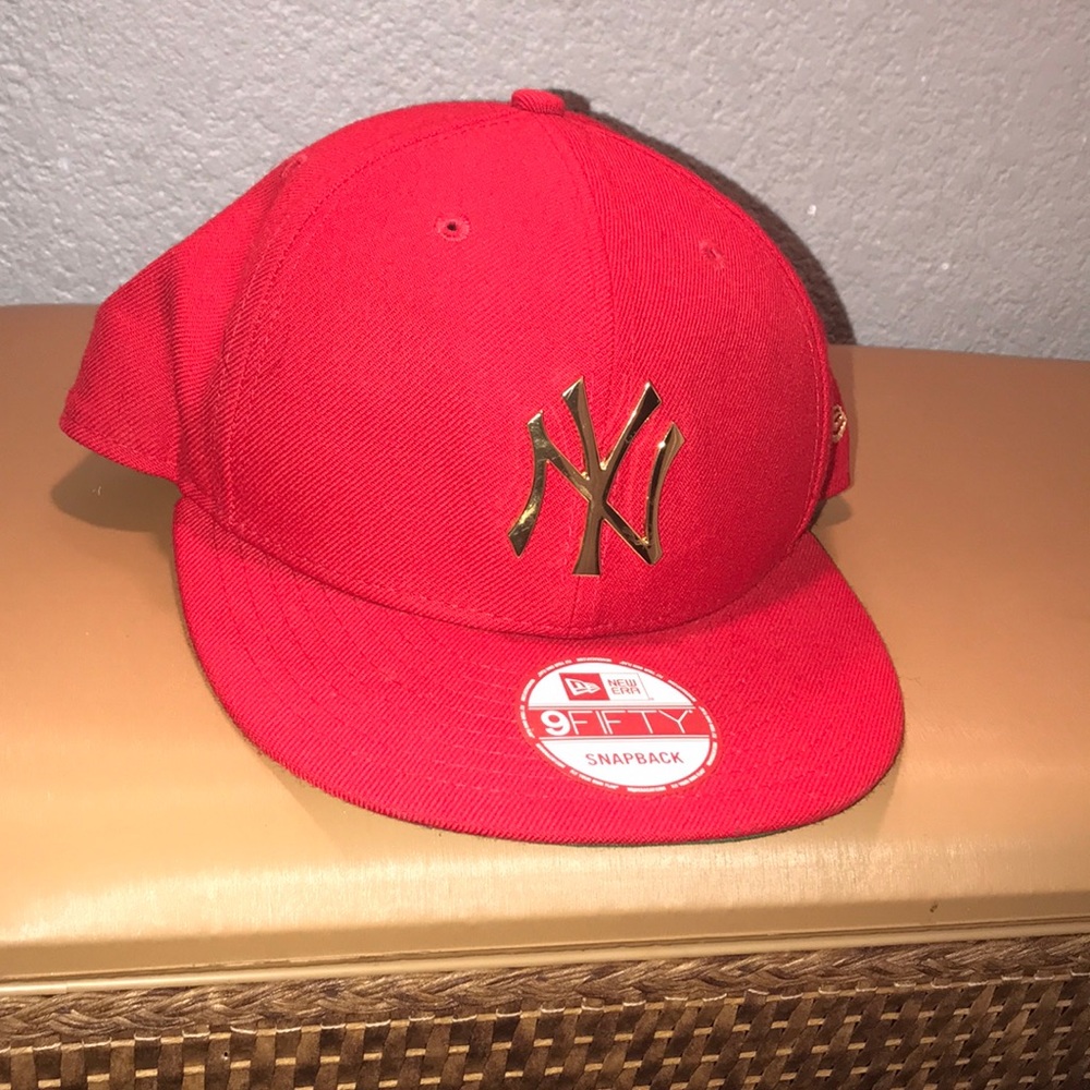 Brand new perfect condition Yankees hat